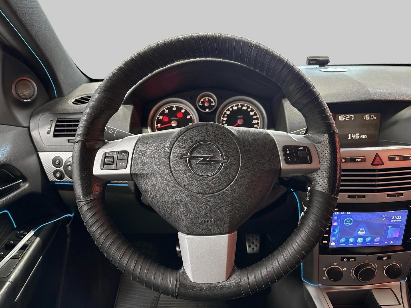 OPEL Astra 2005