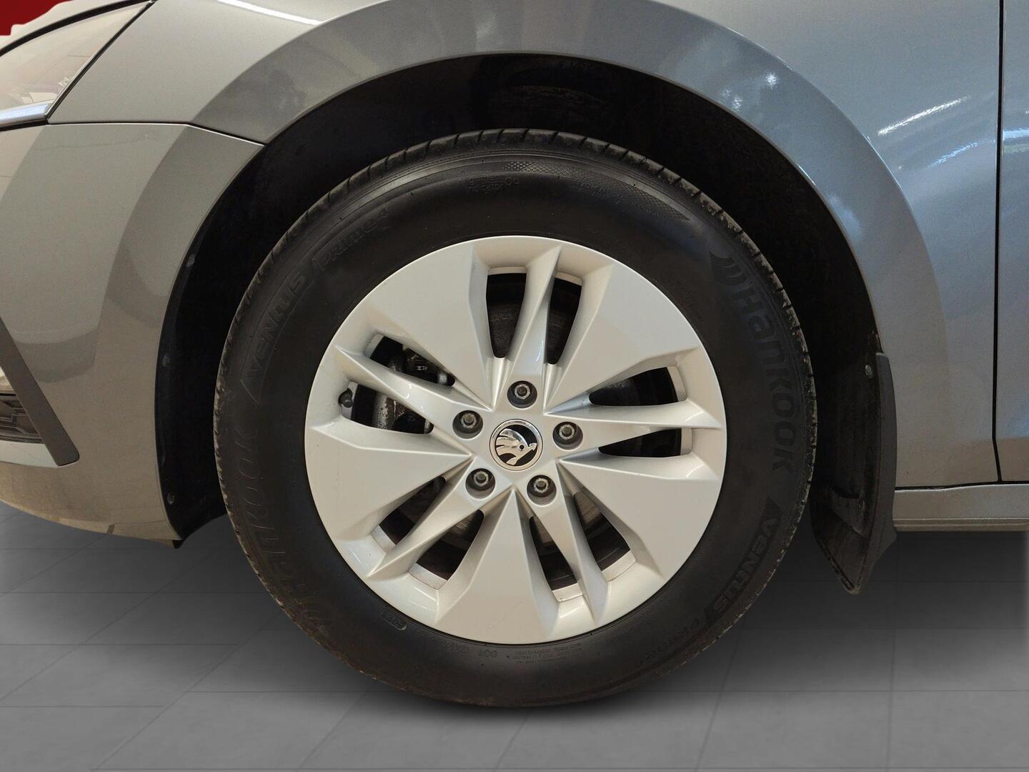 SKODA Octavia 2024