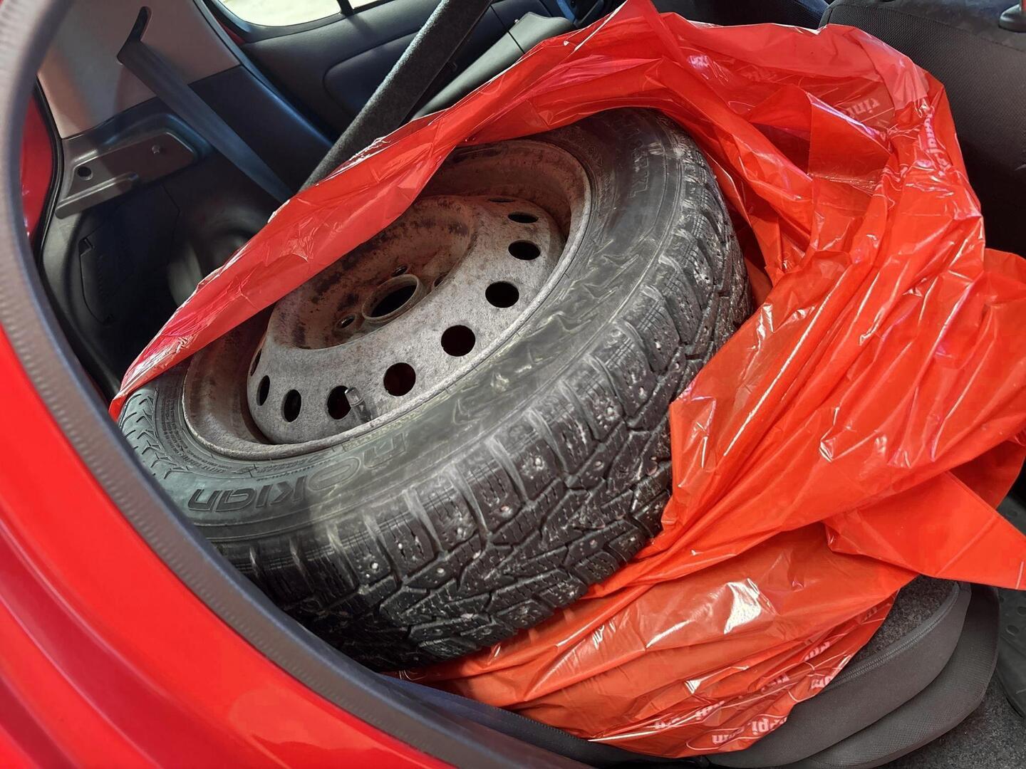 TOYOTA Yaris 2002
