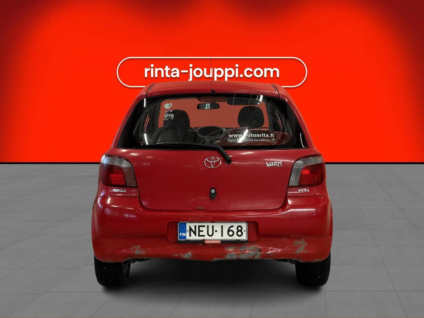 TOYOTA Yaris 2002