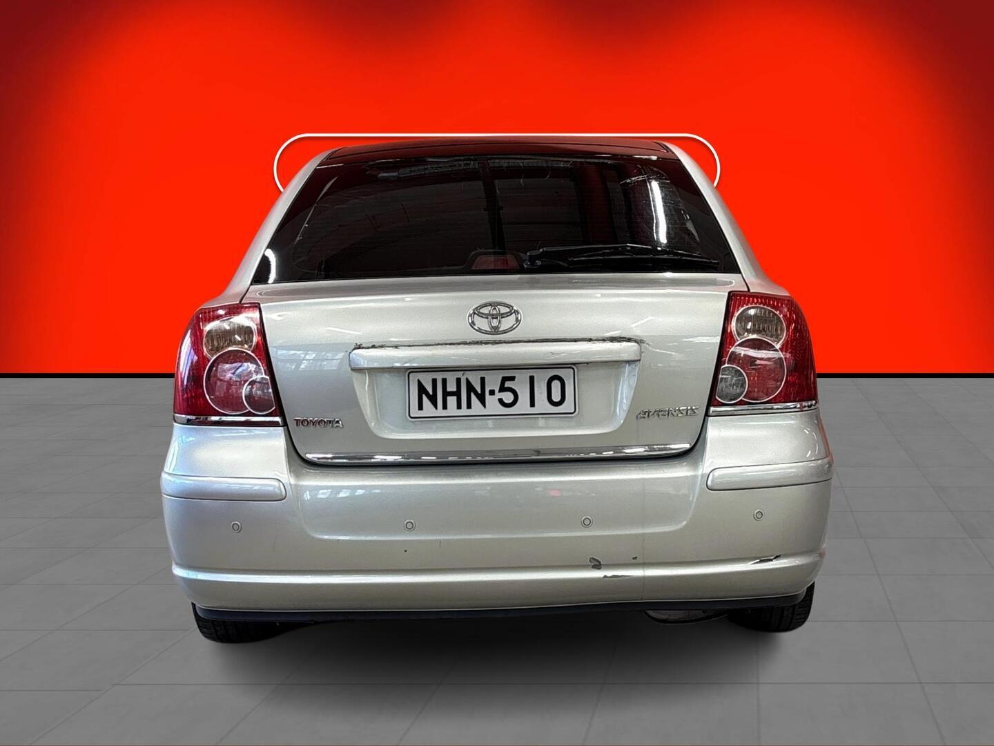 TOYOTA Avensis 2008