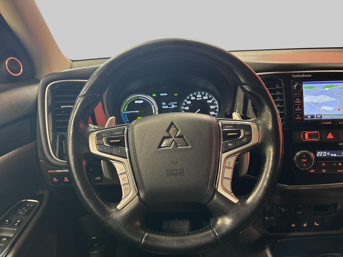 MITSUBISHI Outlander PHEV 2018