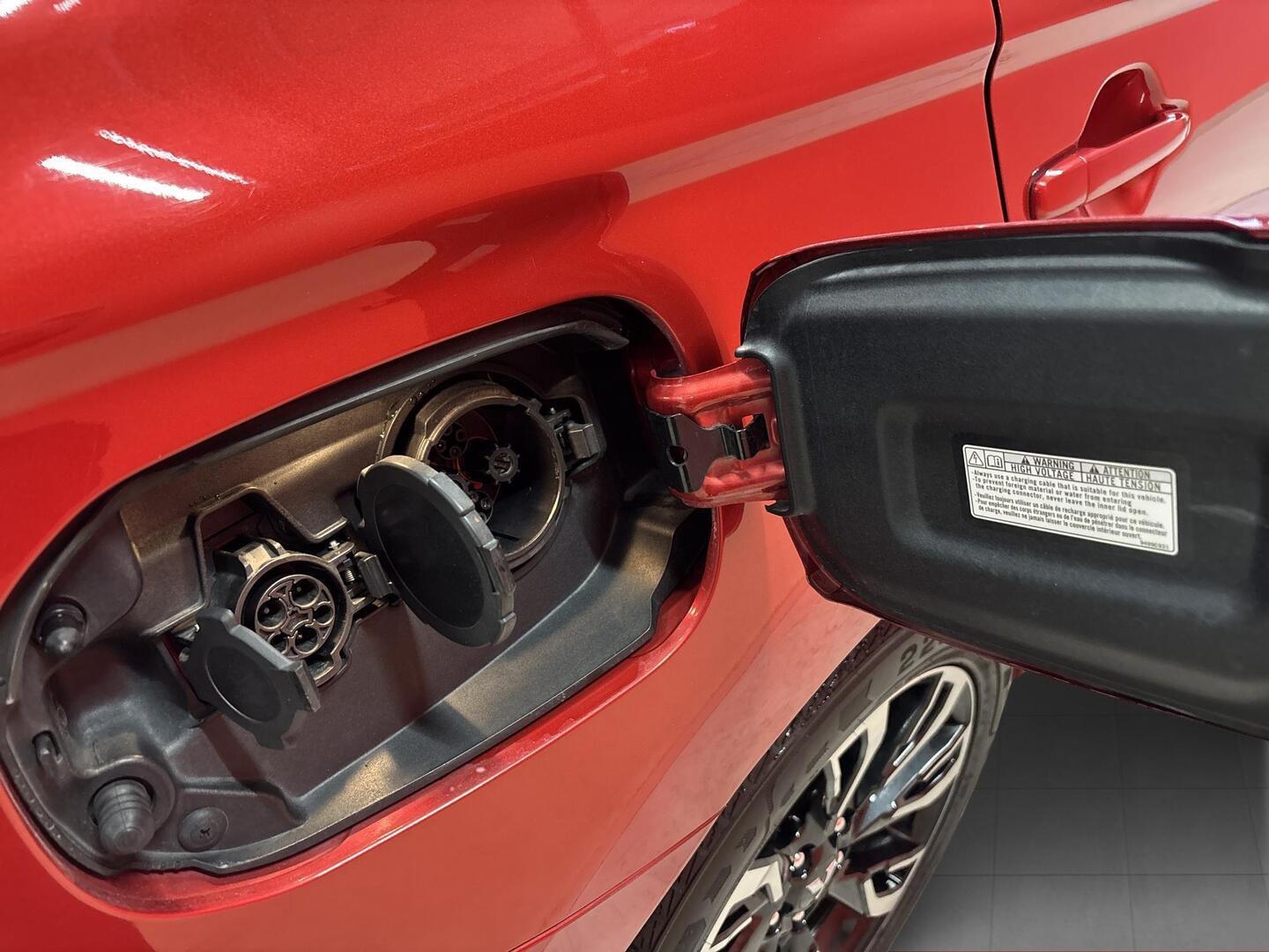 MITSUBISHI Outlander PHEV 2018