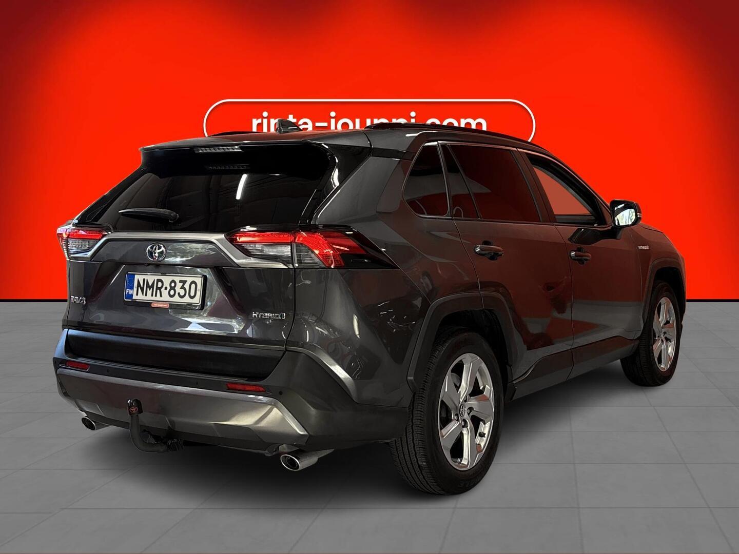 TOYOTA RAV4 2019