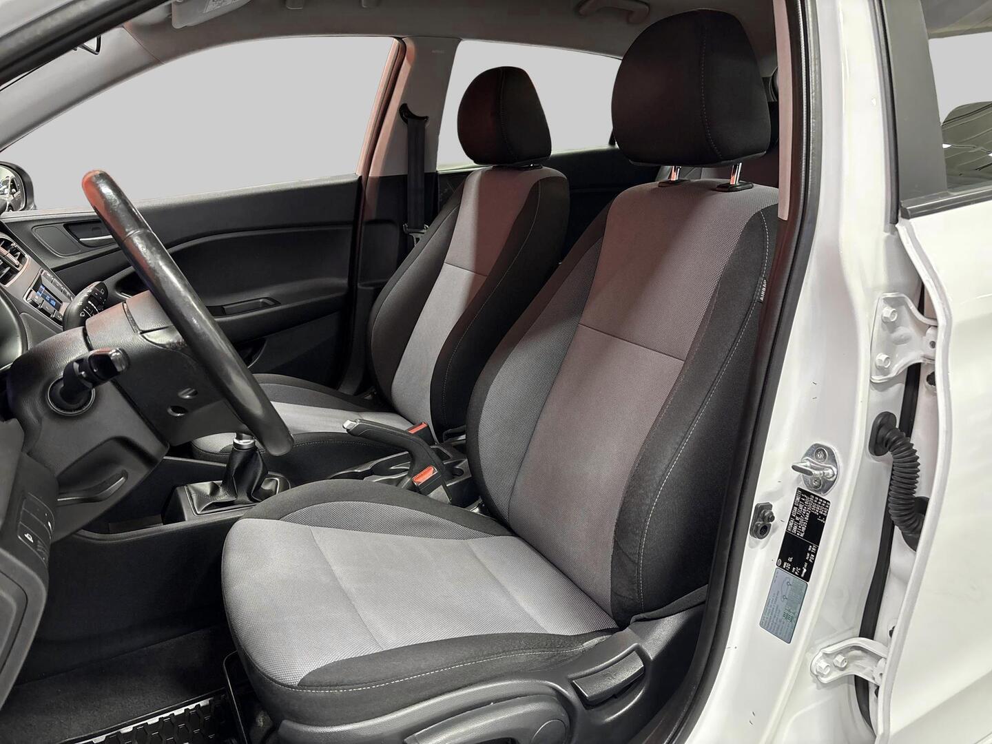 HYUNDAI i20 Hatchback 2018