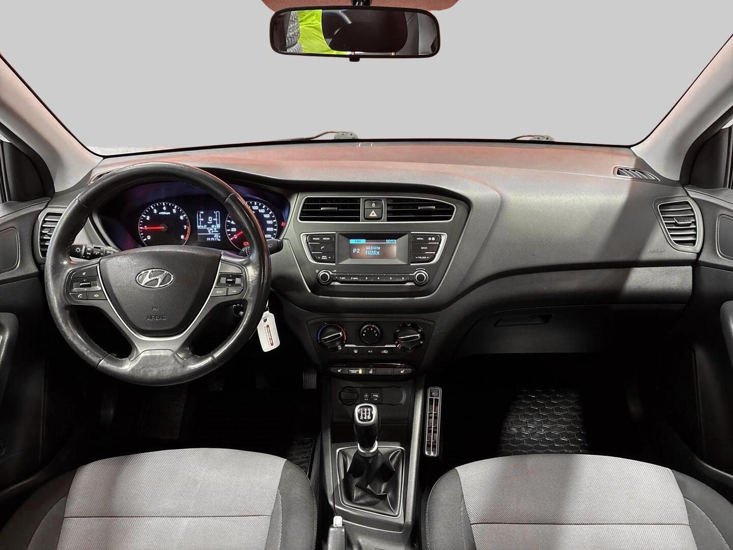 HYUNDAI i20 Hatchback 2018