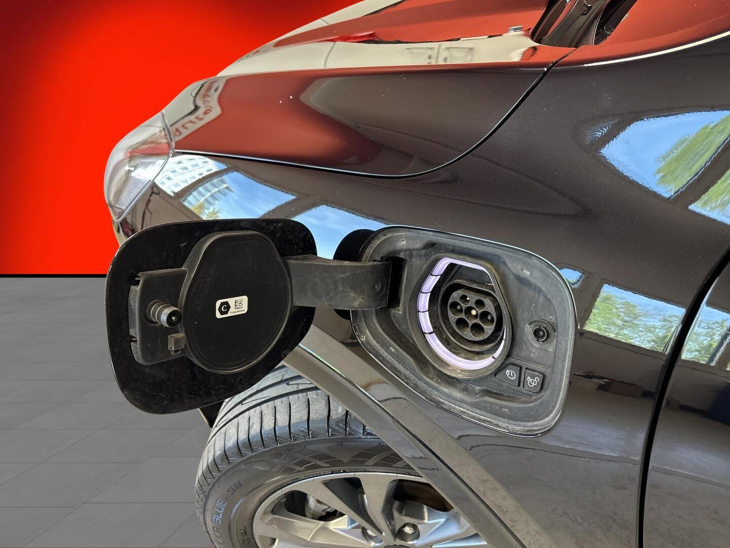 FORD Kuga 2023
