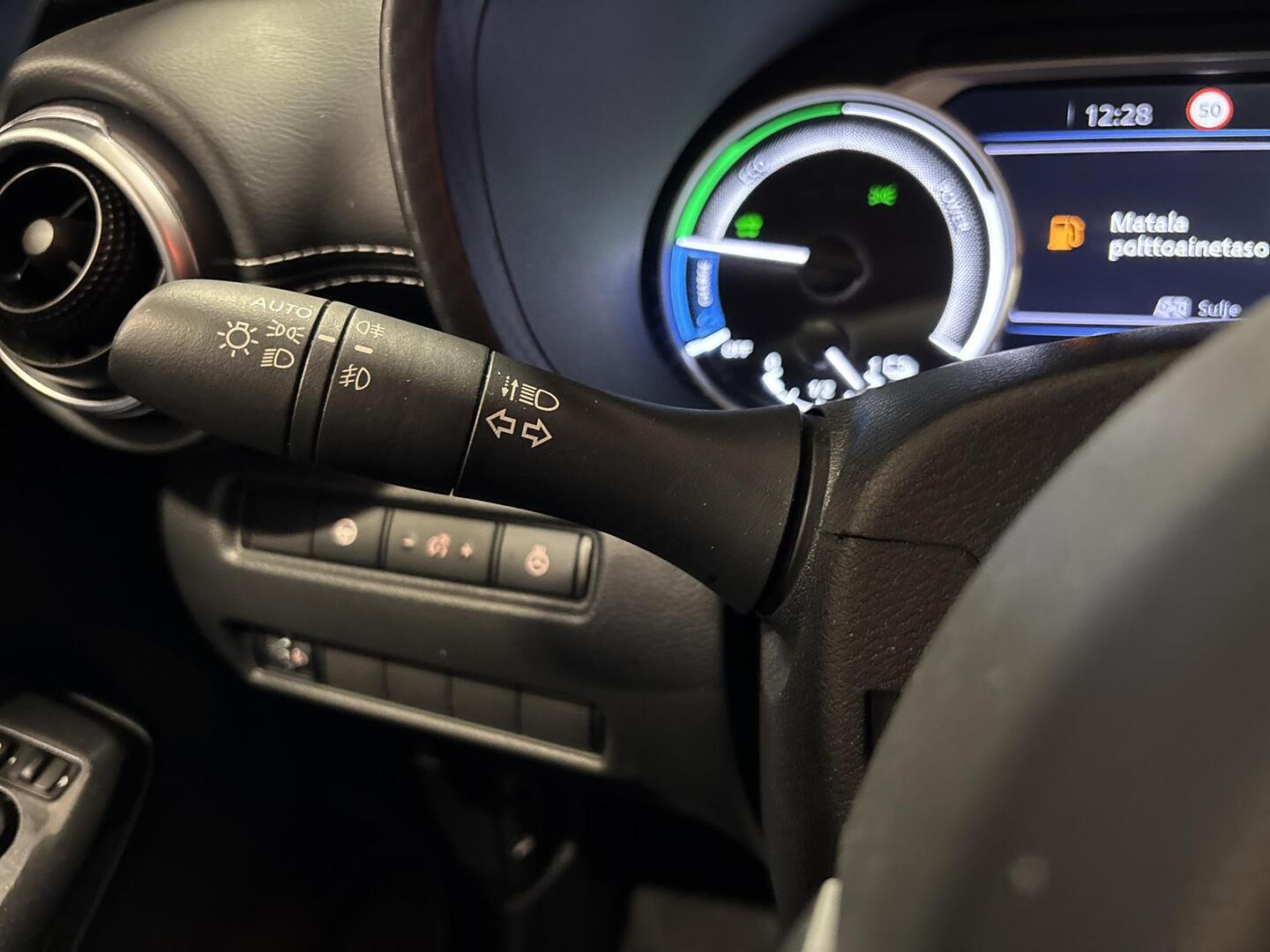 NISSAN JUKE 2023
