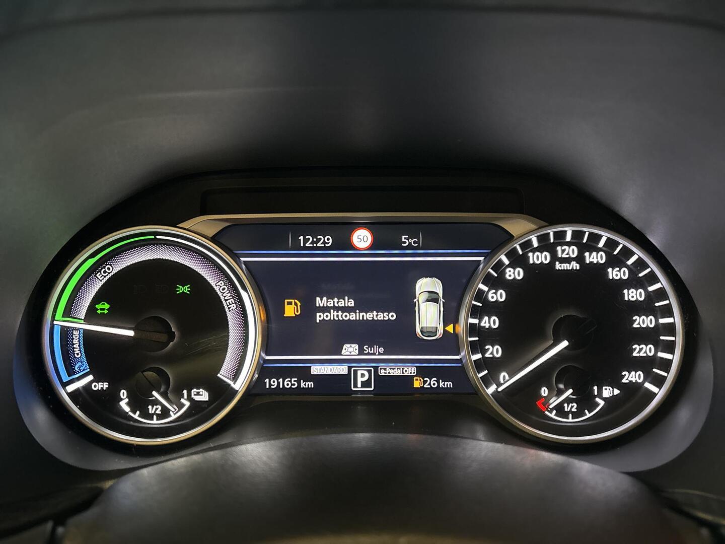 NISSAN JUKE 2023