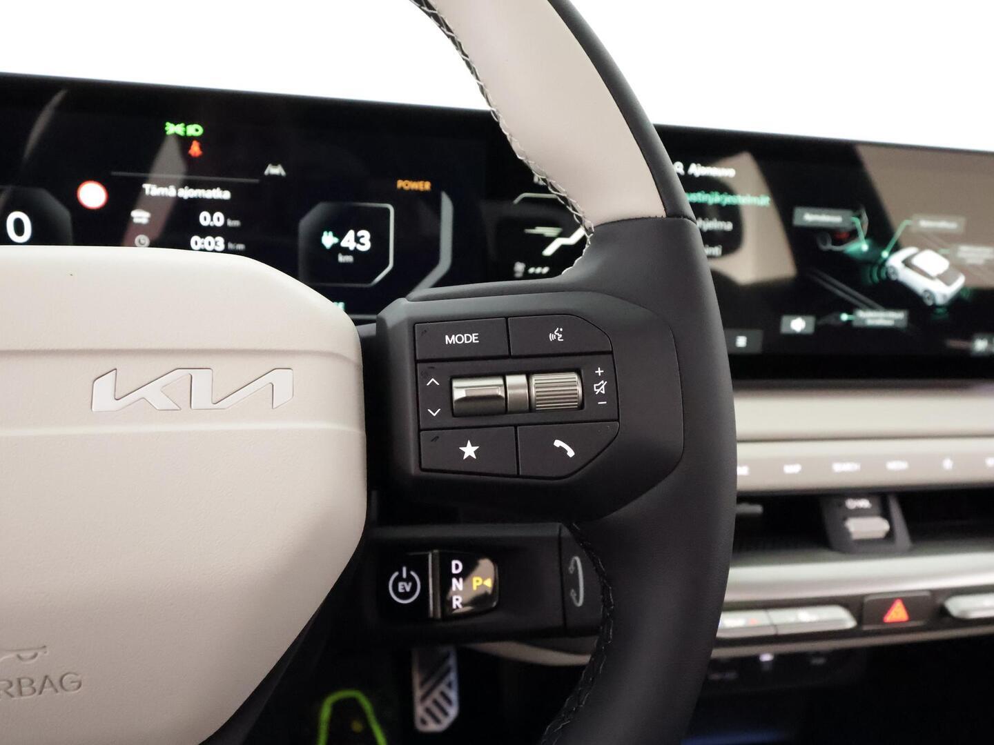 KIA EV4 2026