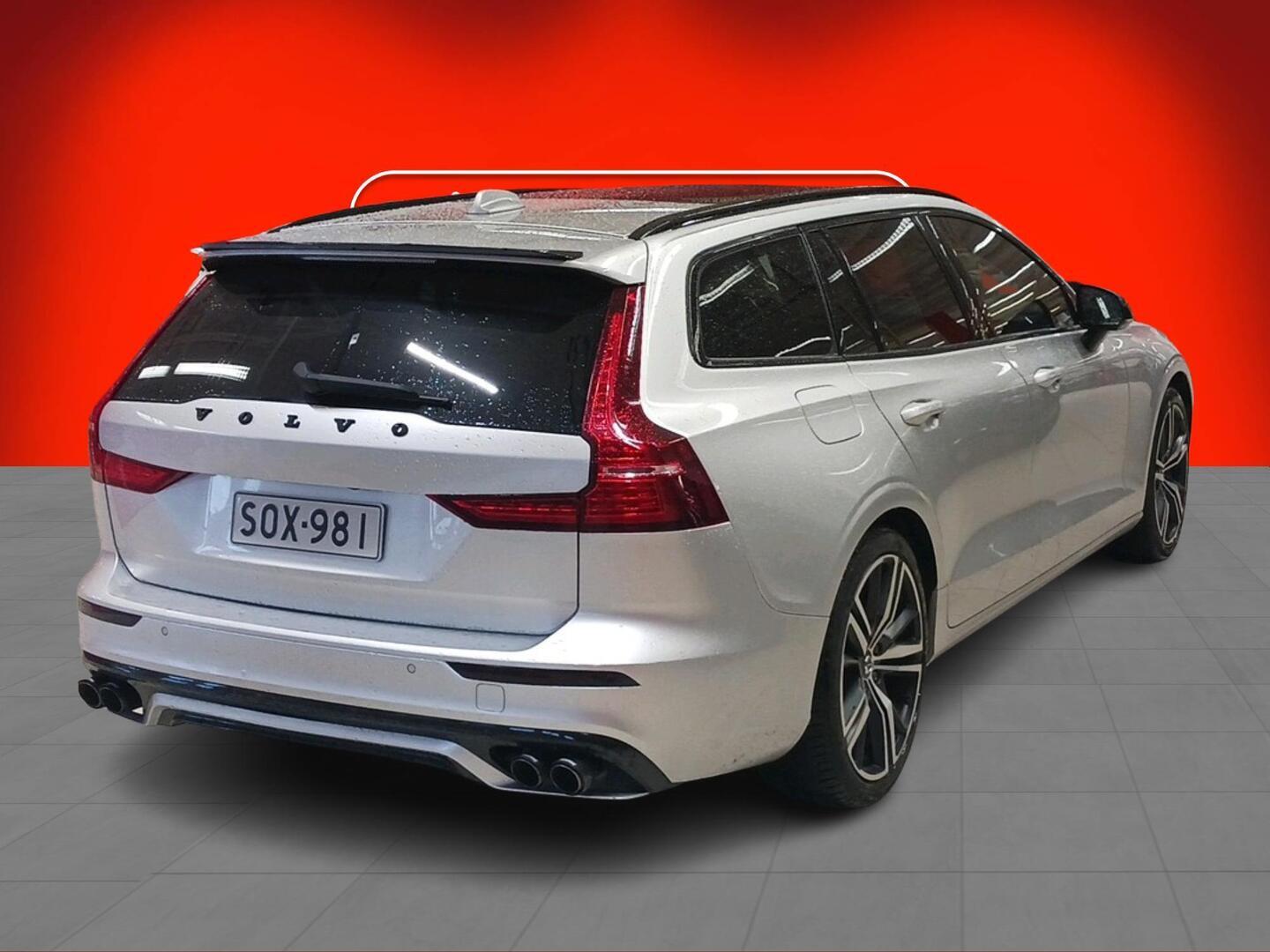 VOLVO V60 2019