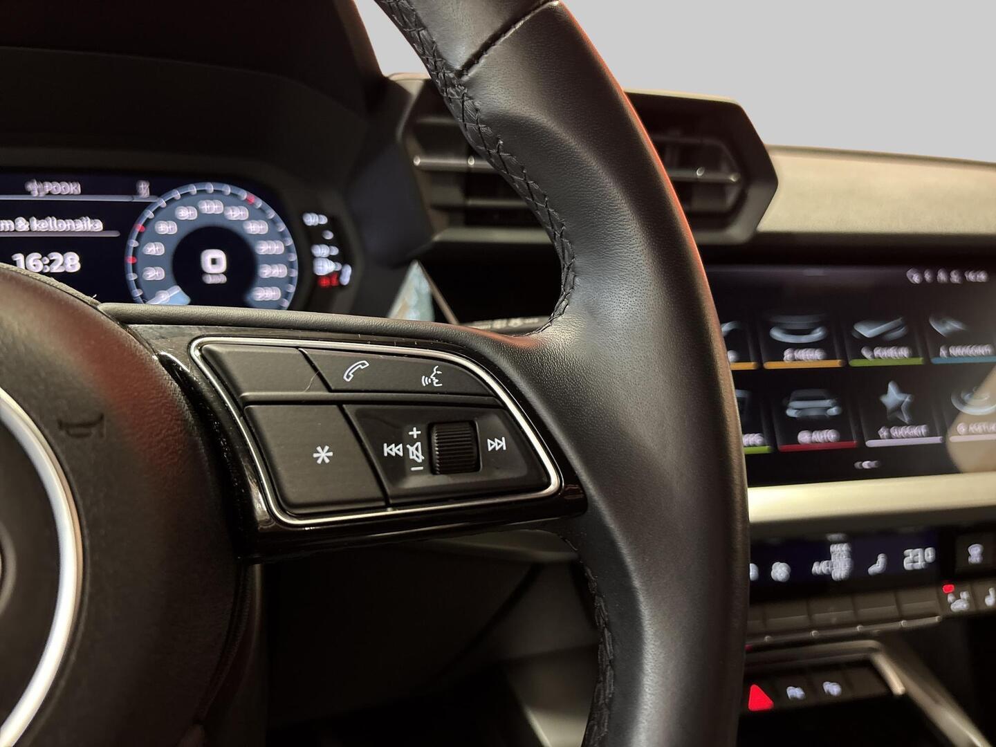 AUDI A3 2021