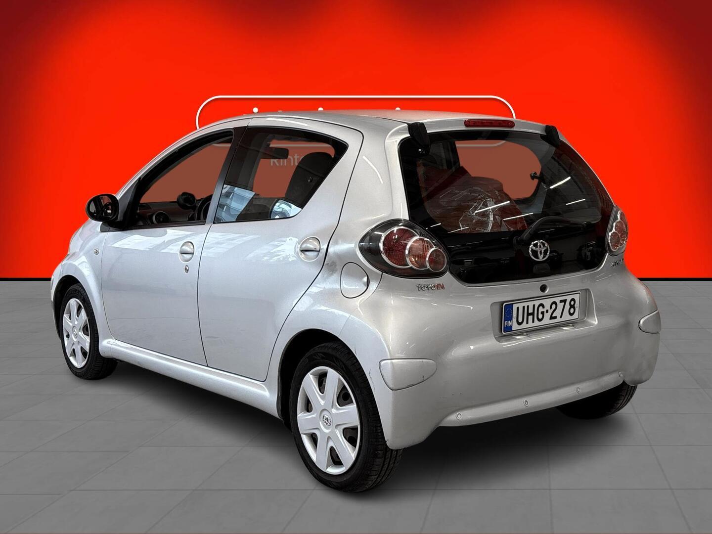 TOYOTA AYGO 2009