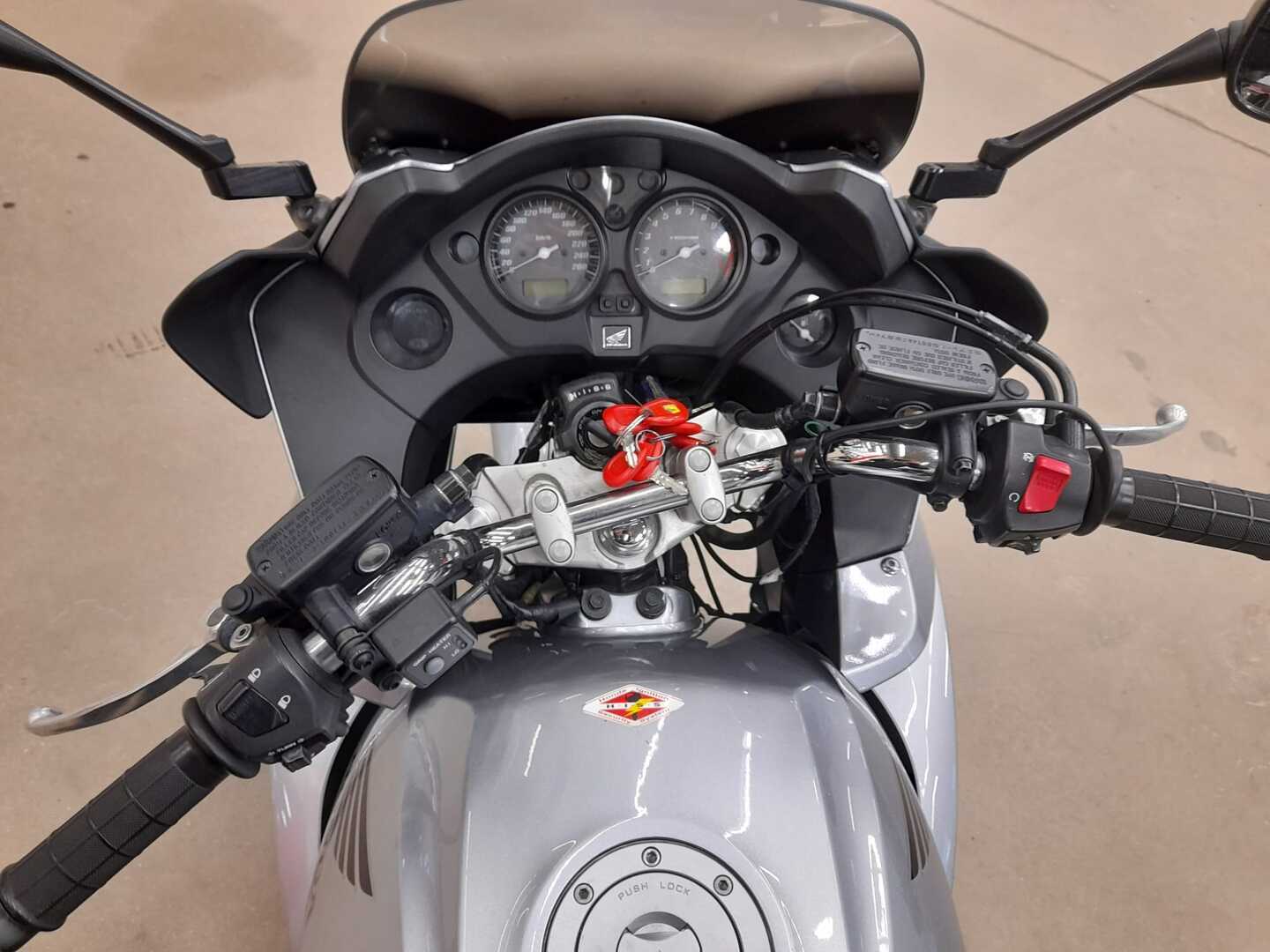 HONDA CBF 2009