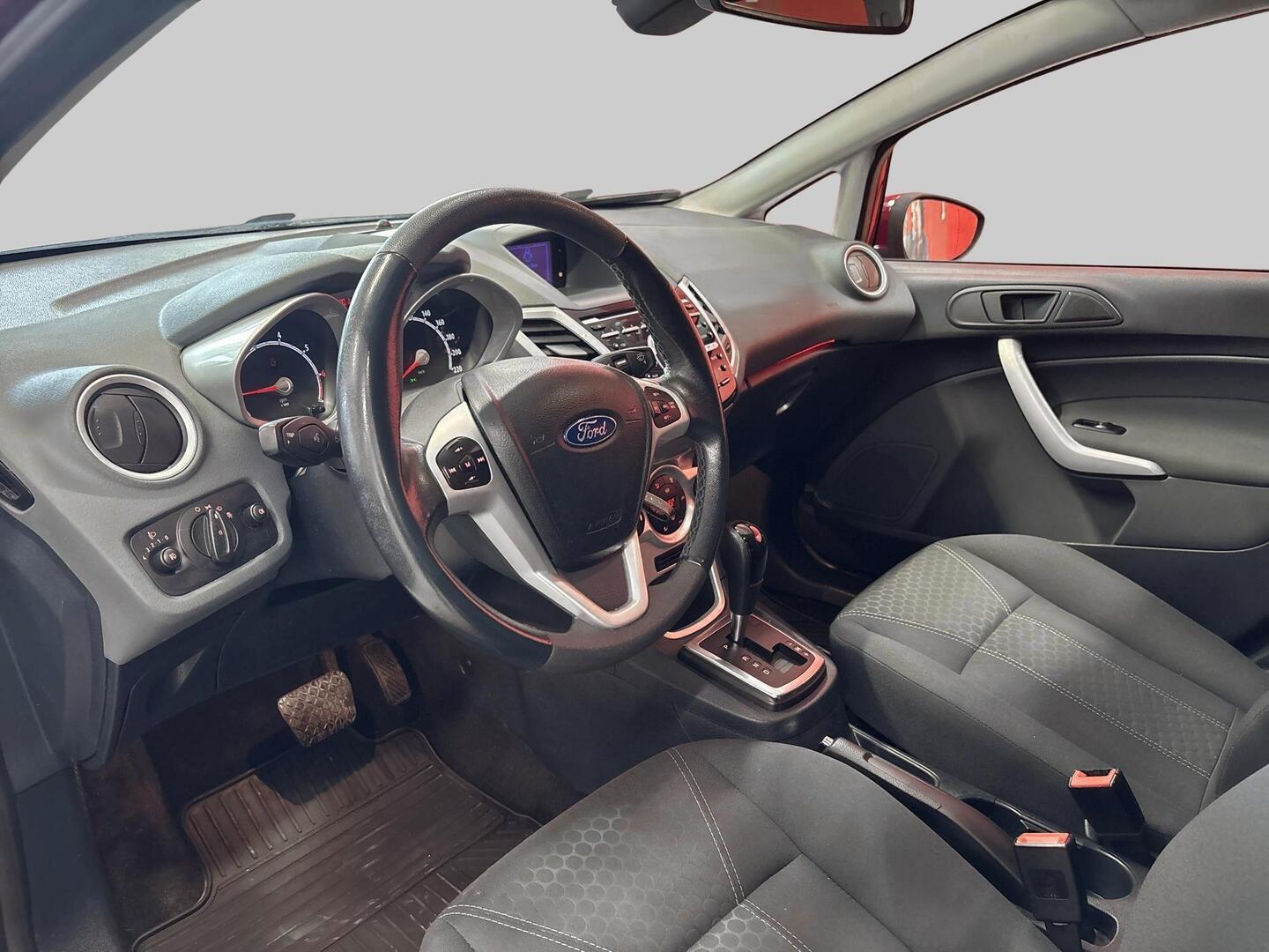 FORD Fiesta 2011