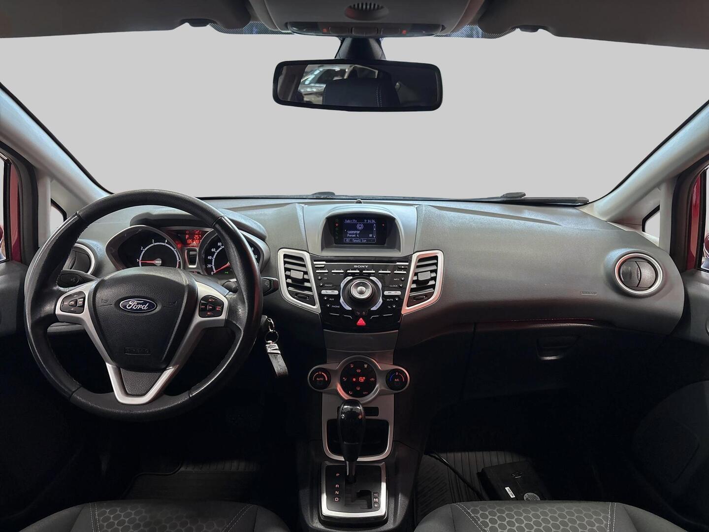 FORD Fiesta 2011