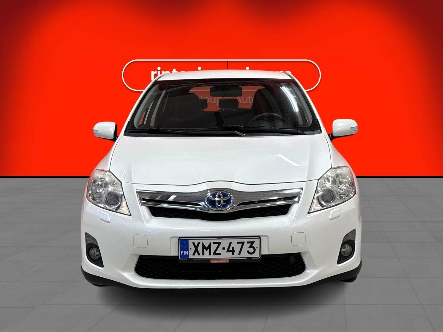 TOYOTA Auris 2010