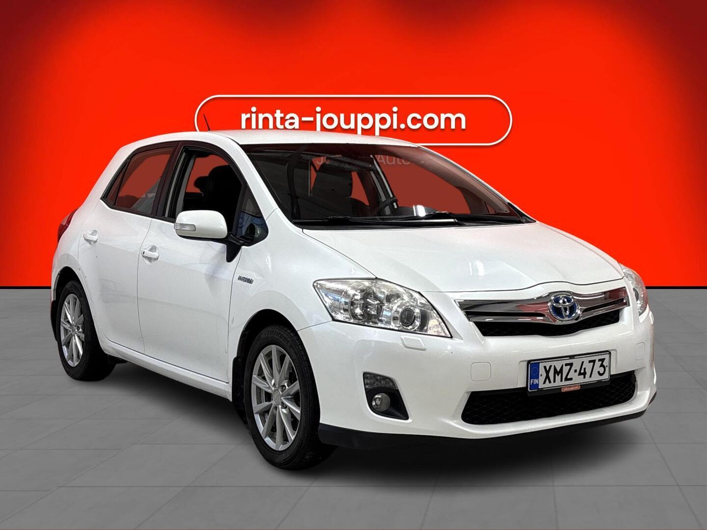 TOYOTA Auris 2010