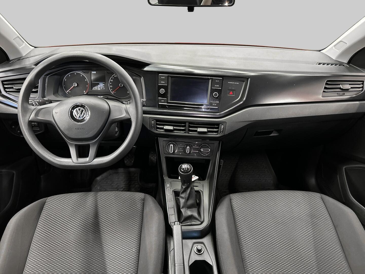 VOLKSWAGEN Polo 2018