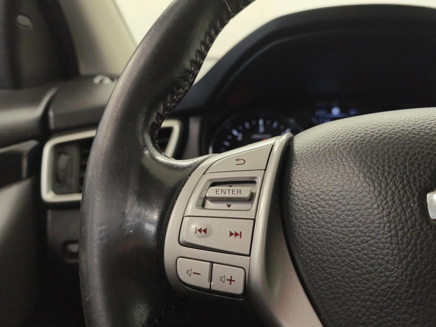 NISSAN Qashqai 2016