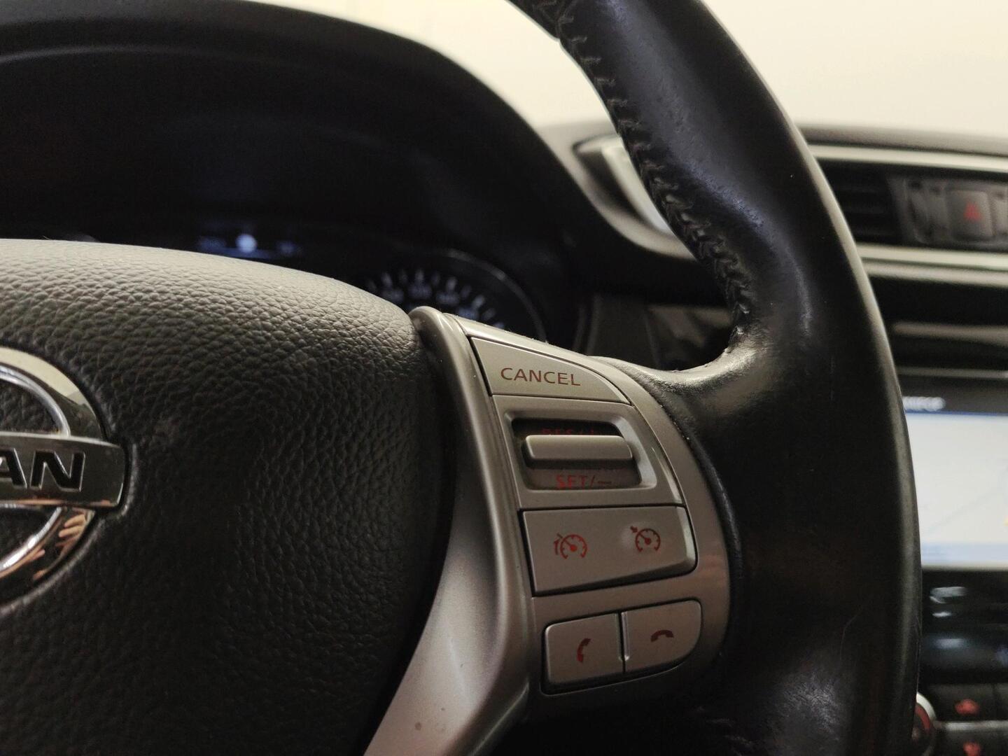 NISSAN Qashqai 2016