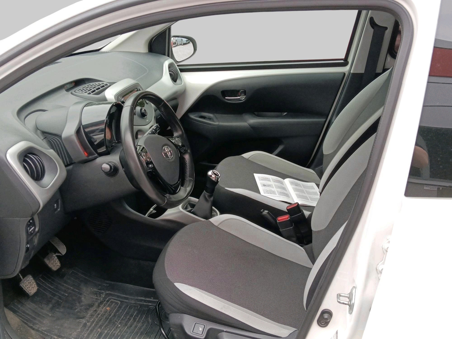 TOYOTA AYGO 2018