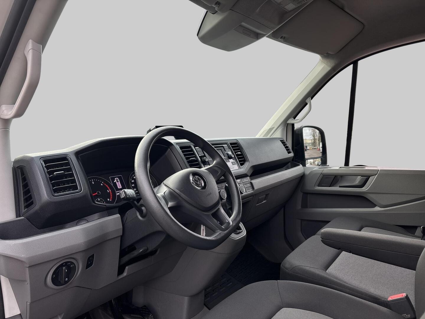 VOLKSWAGEN CRAFTER 2020