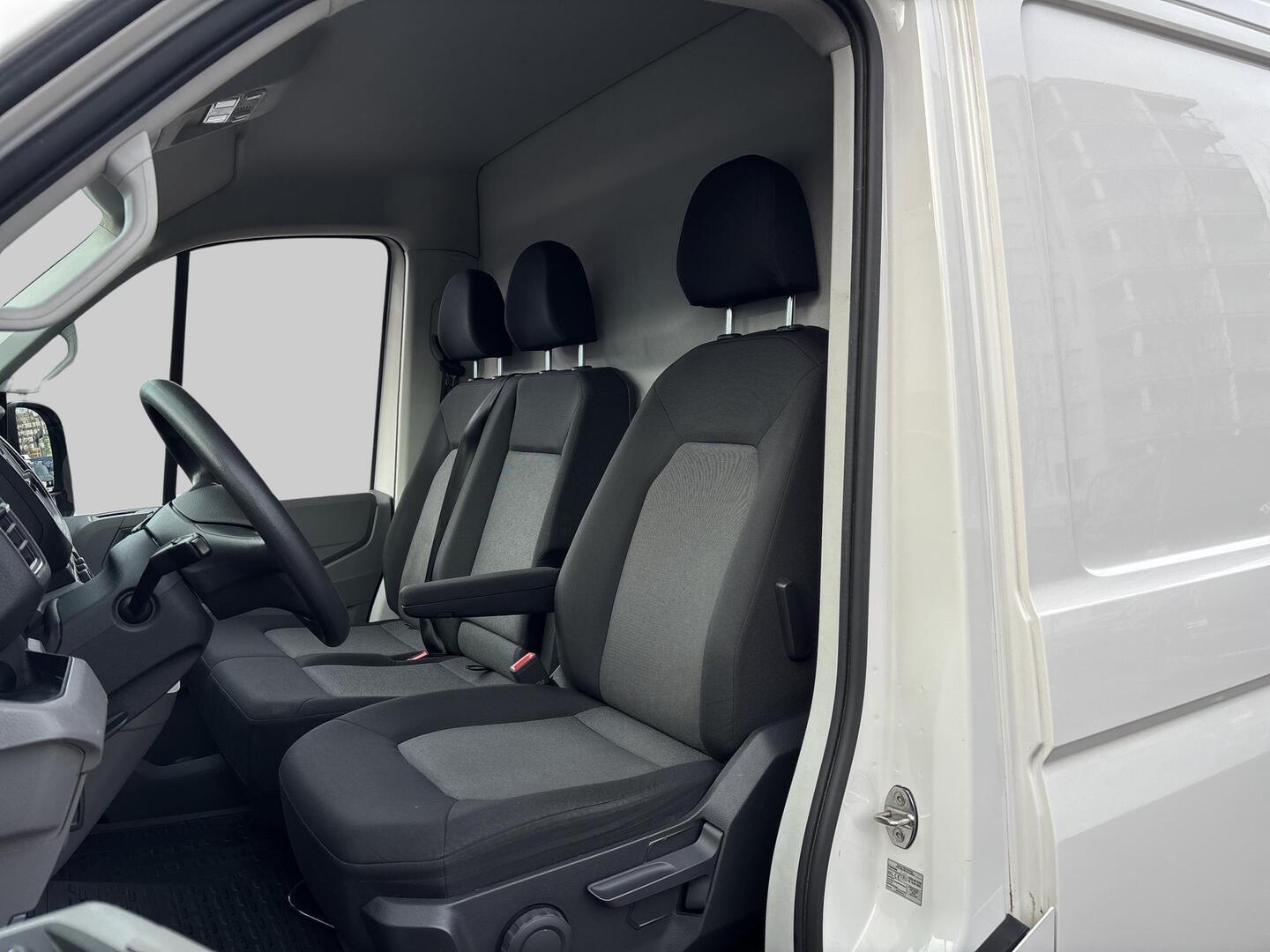 VOLKSWAGEN CRAFTER 2020