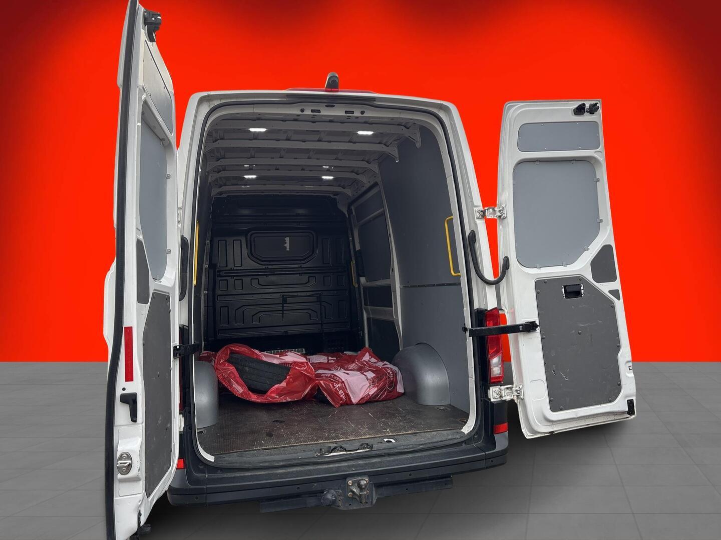 VOLKSWAGEN CRAFTER 2020