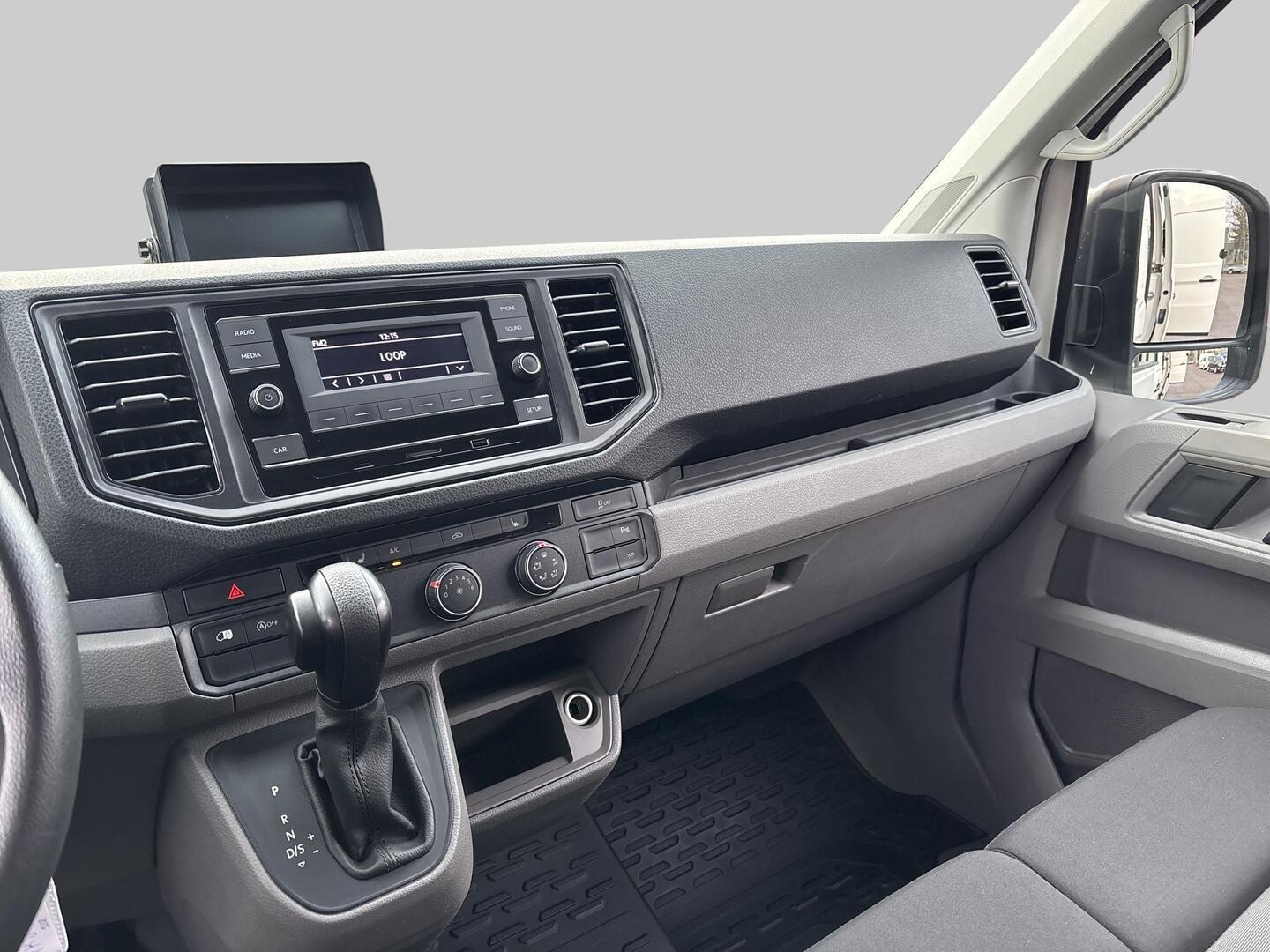 VOLKSWAGEN CRAFTER 2020