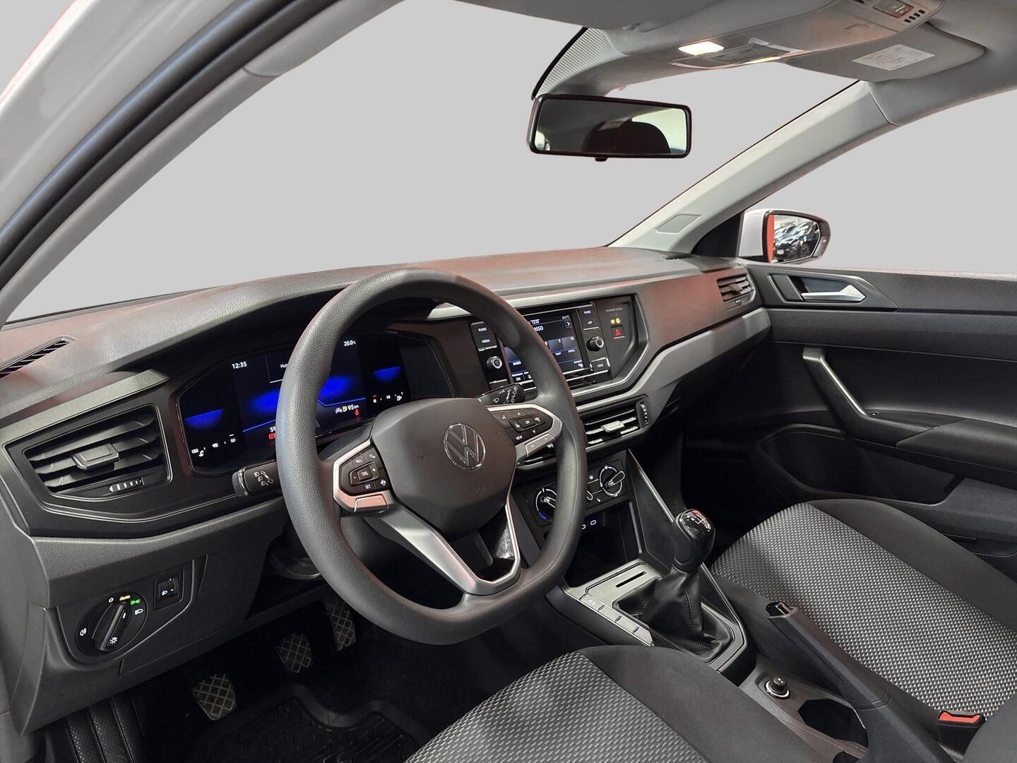 VOLKSWAGEN Polo 2022