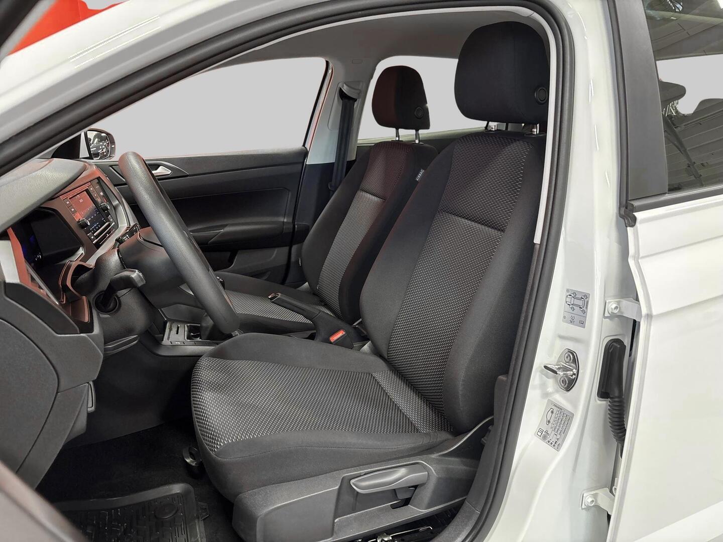 VOLKSWAGEN Polo 2022