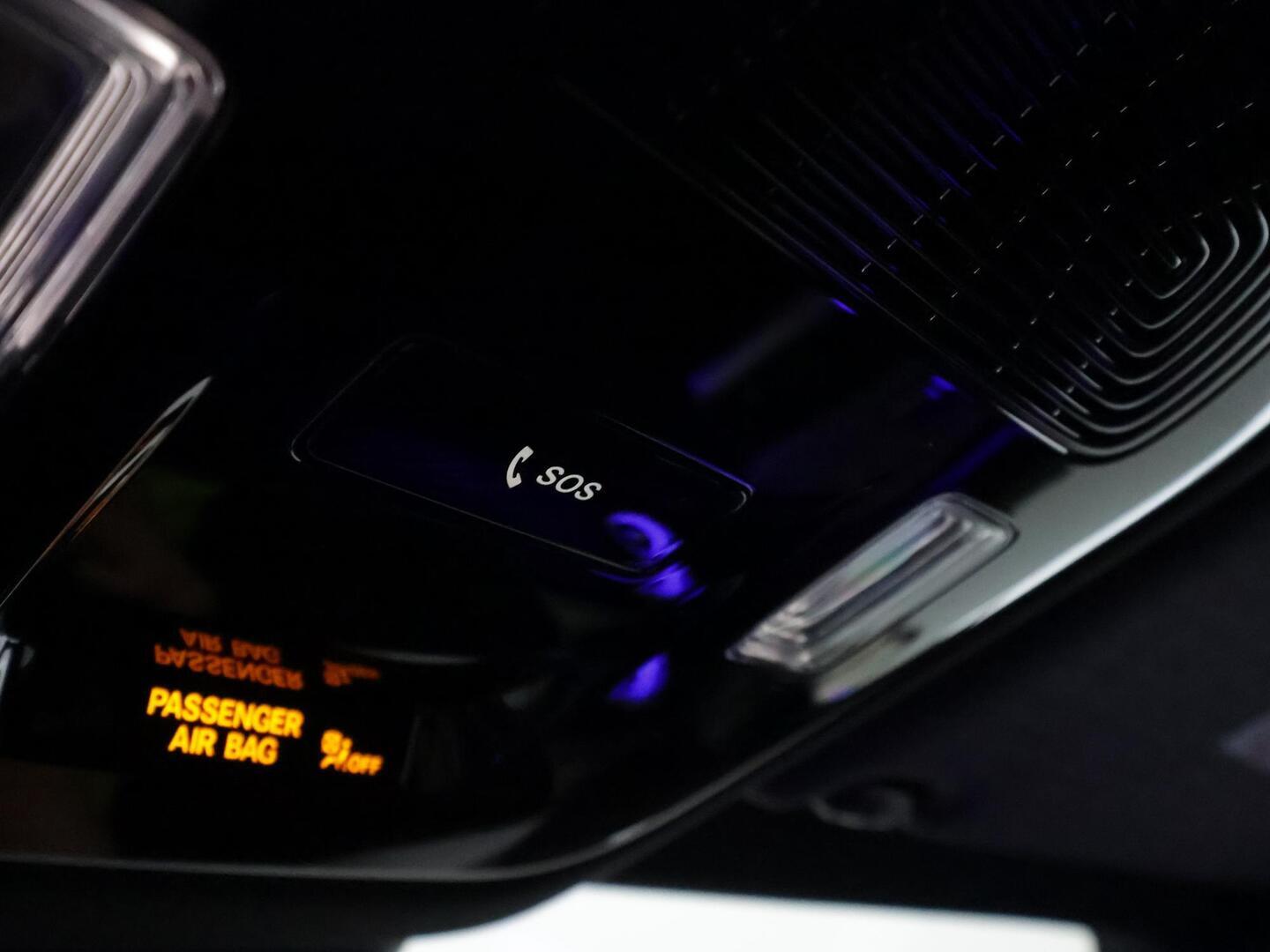 MERCEDES-BENZ CLA 2025