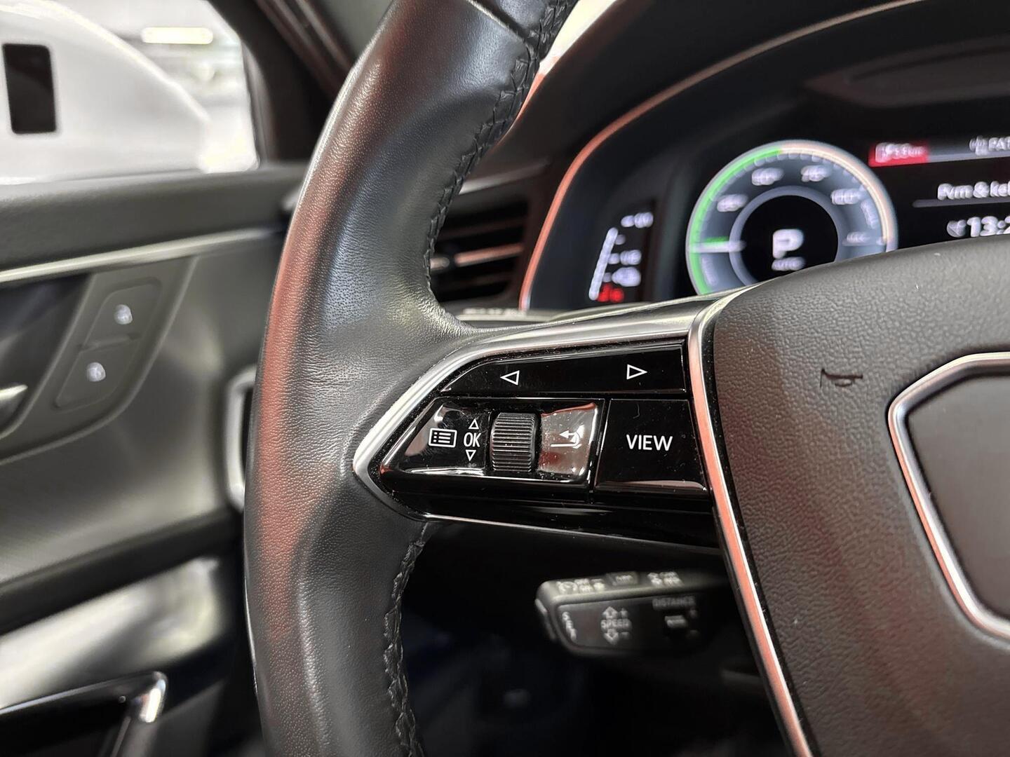 AUDI A6 2023