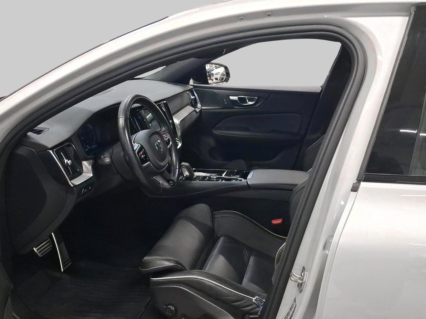 VOLVO S60 2020