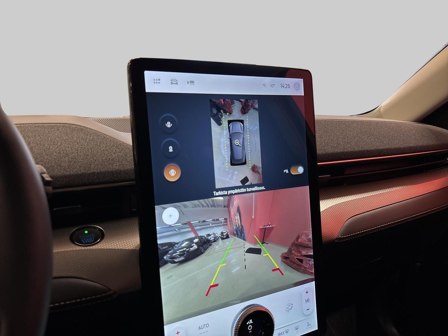 FORD MUSTANG MACH-E 2021