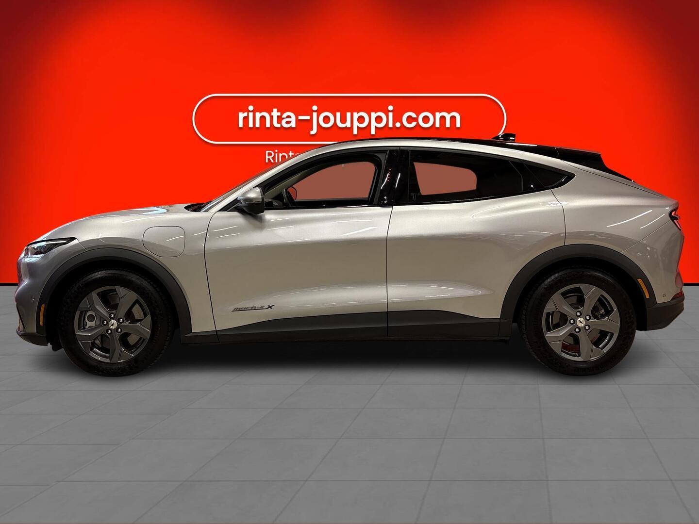 FORD MUSTANG MACH-E 2021