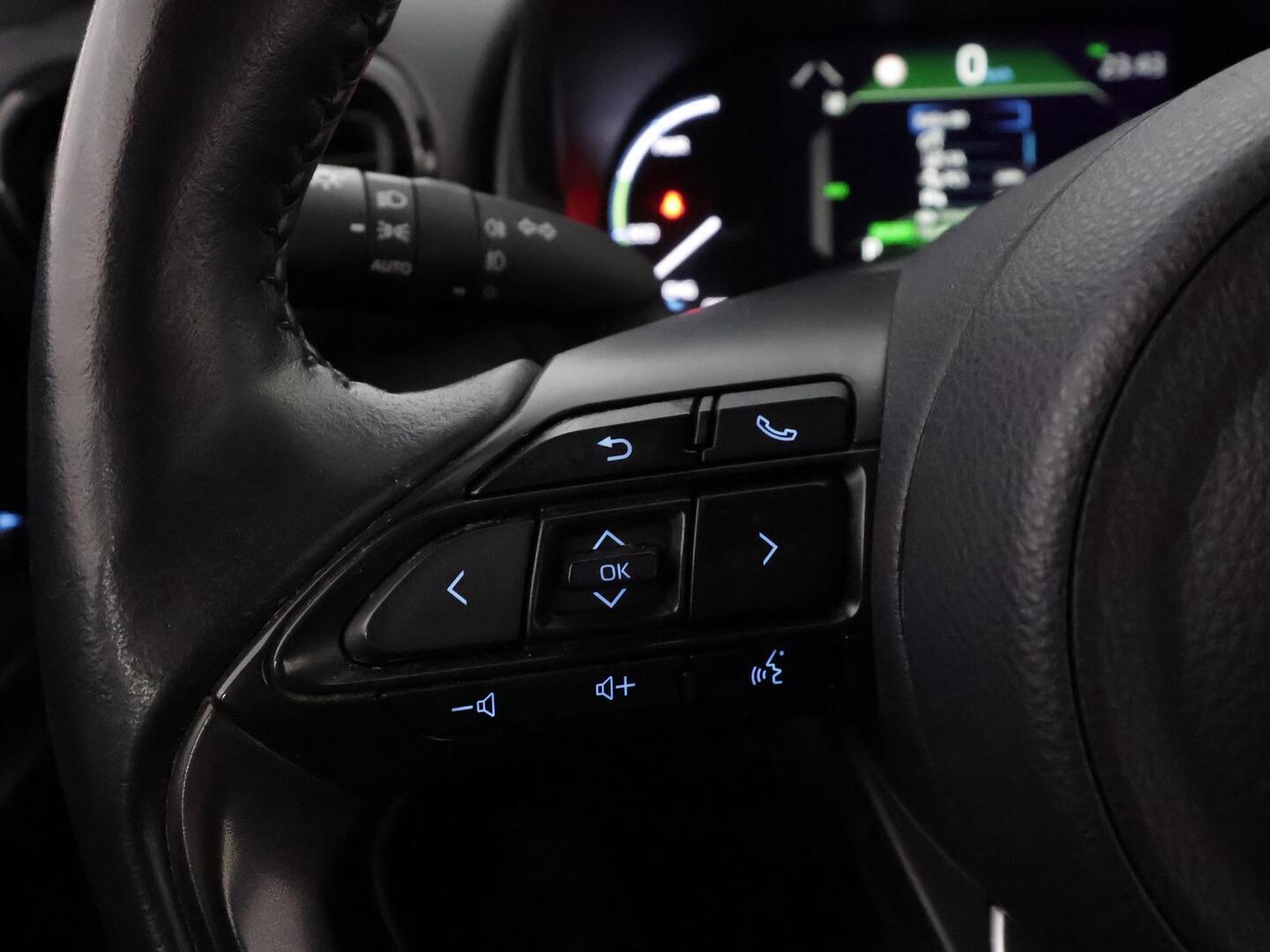 TOYOTA YARIS CROSS 2022