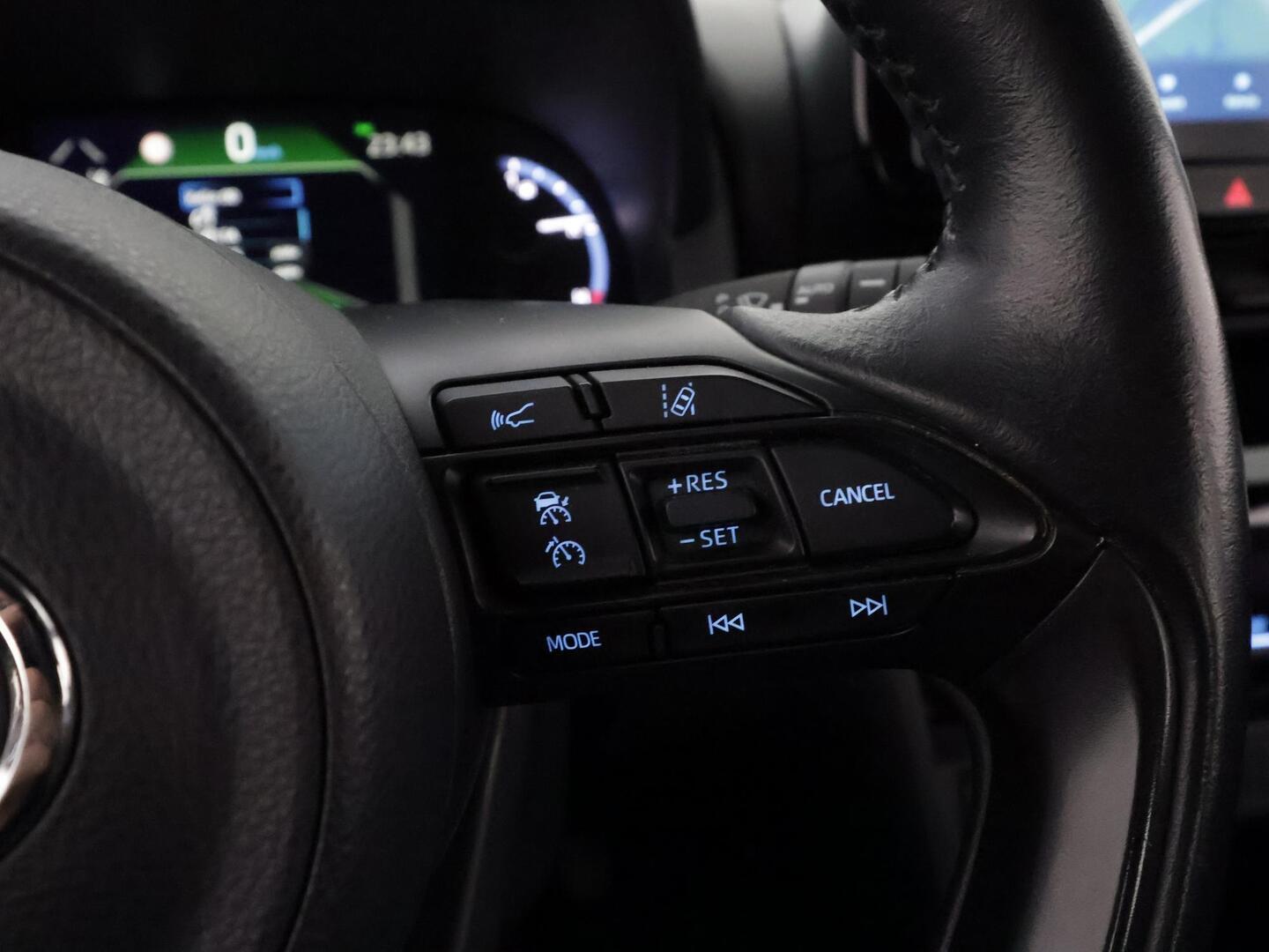 TOYOTA YARIS CROSS 2022