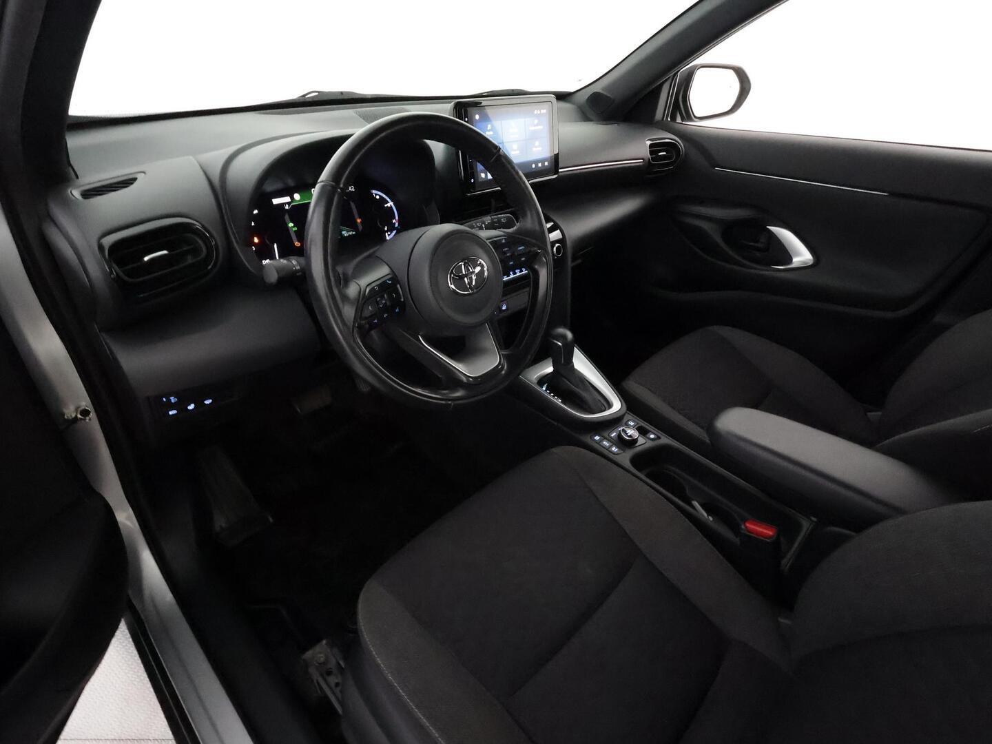 TOYOTA YARIS CROSS 2022