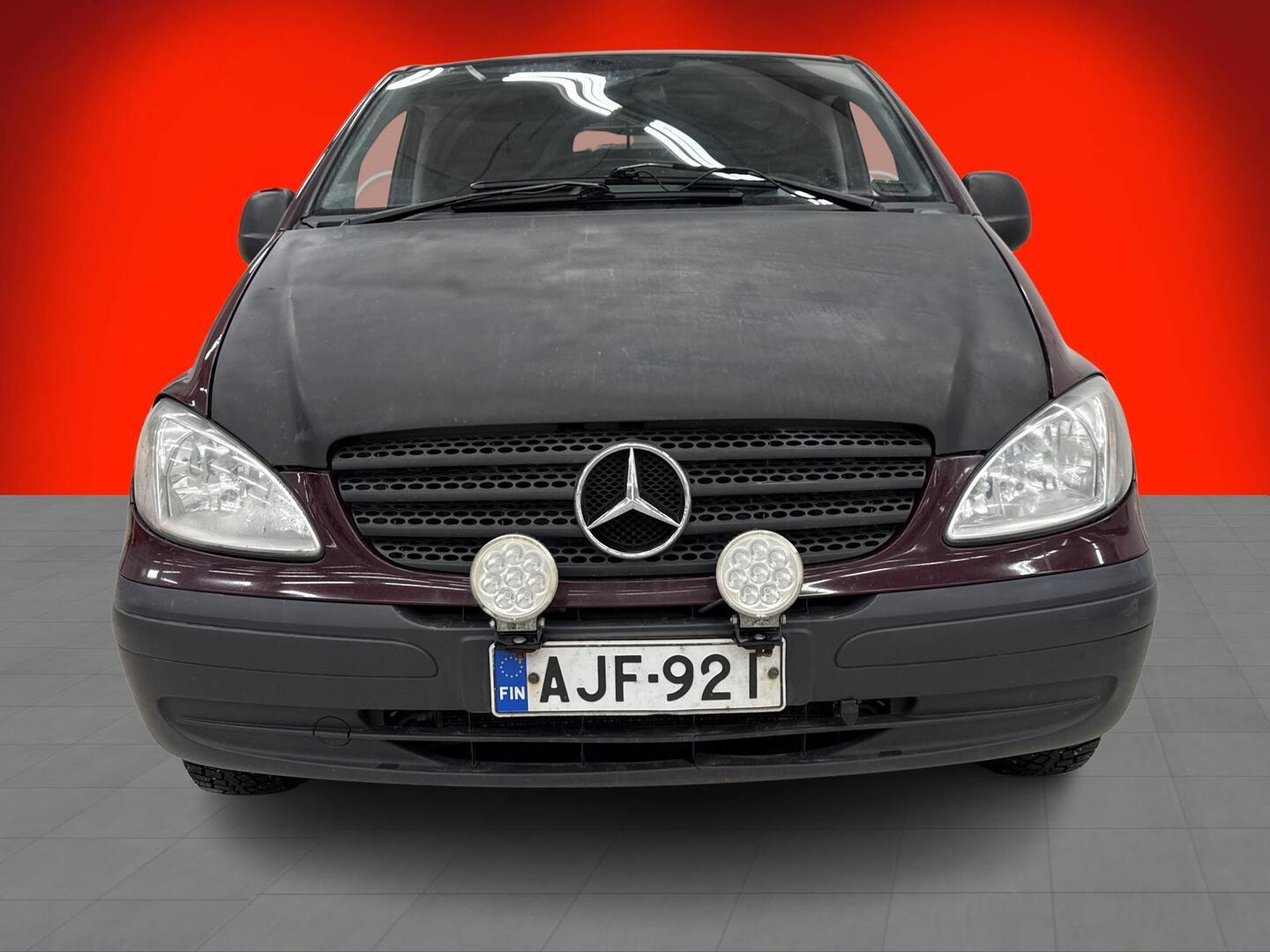 MERCEDES-BENZ Vito 2004