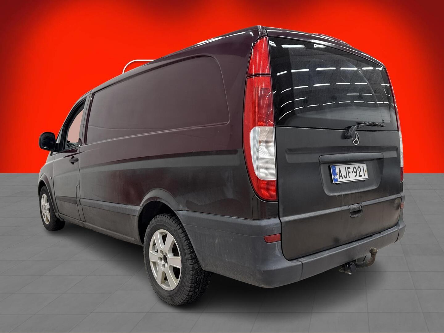 MERCEDES-BENZ Vito 2004