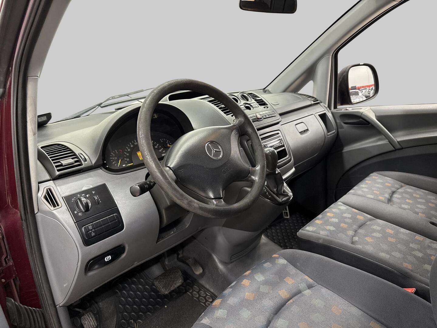 MERCEDES-BENZ Vito 2004