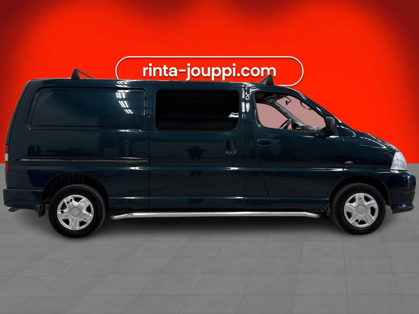 TOYOTA Hiace 2007
