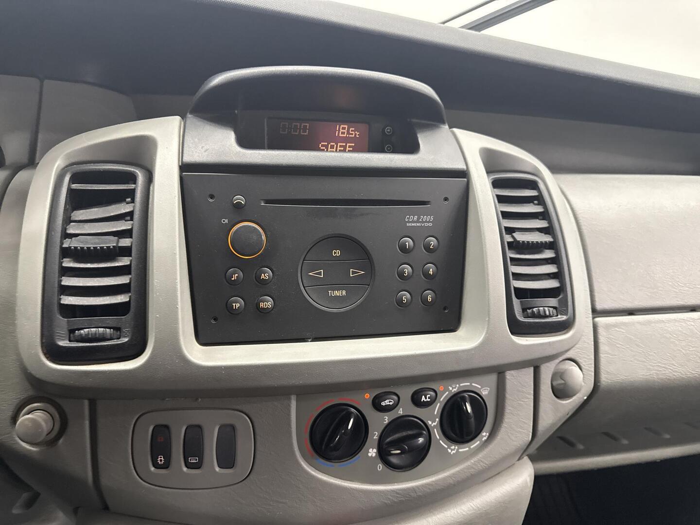 OPEL Vivaro 2006