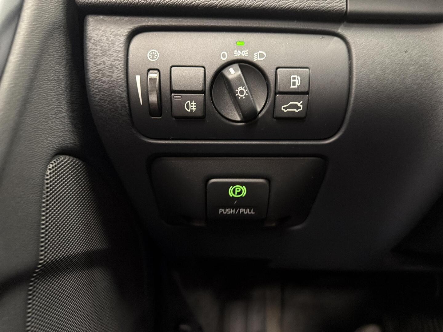 VOLVO S60 2011