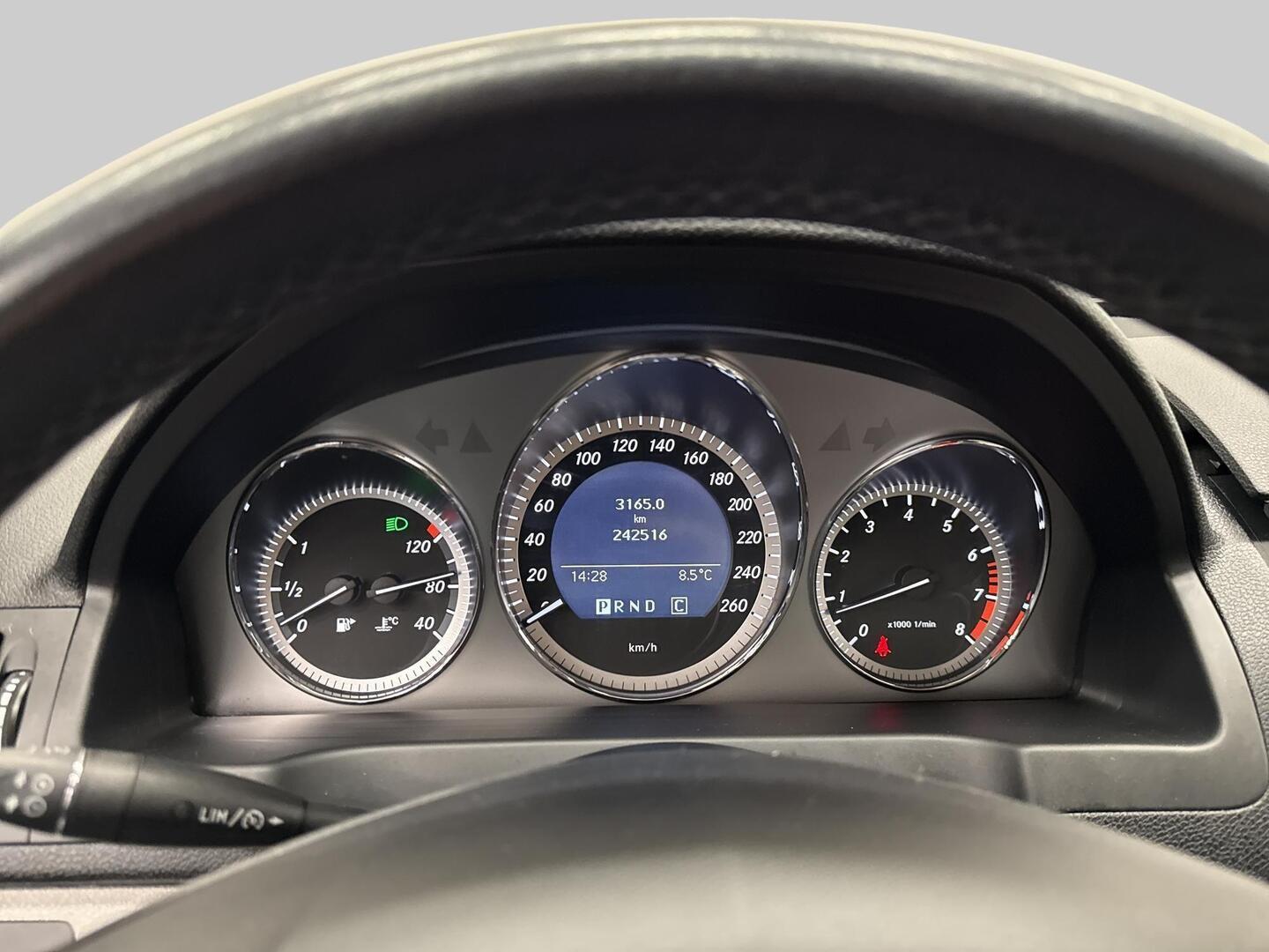 MERCEDES-BENZ C 2010