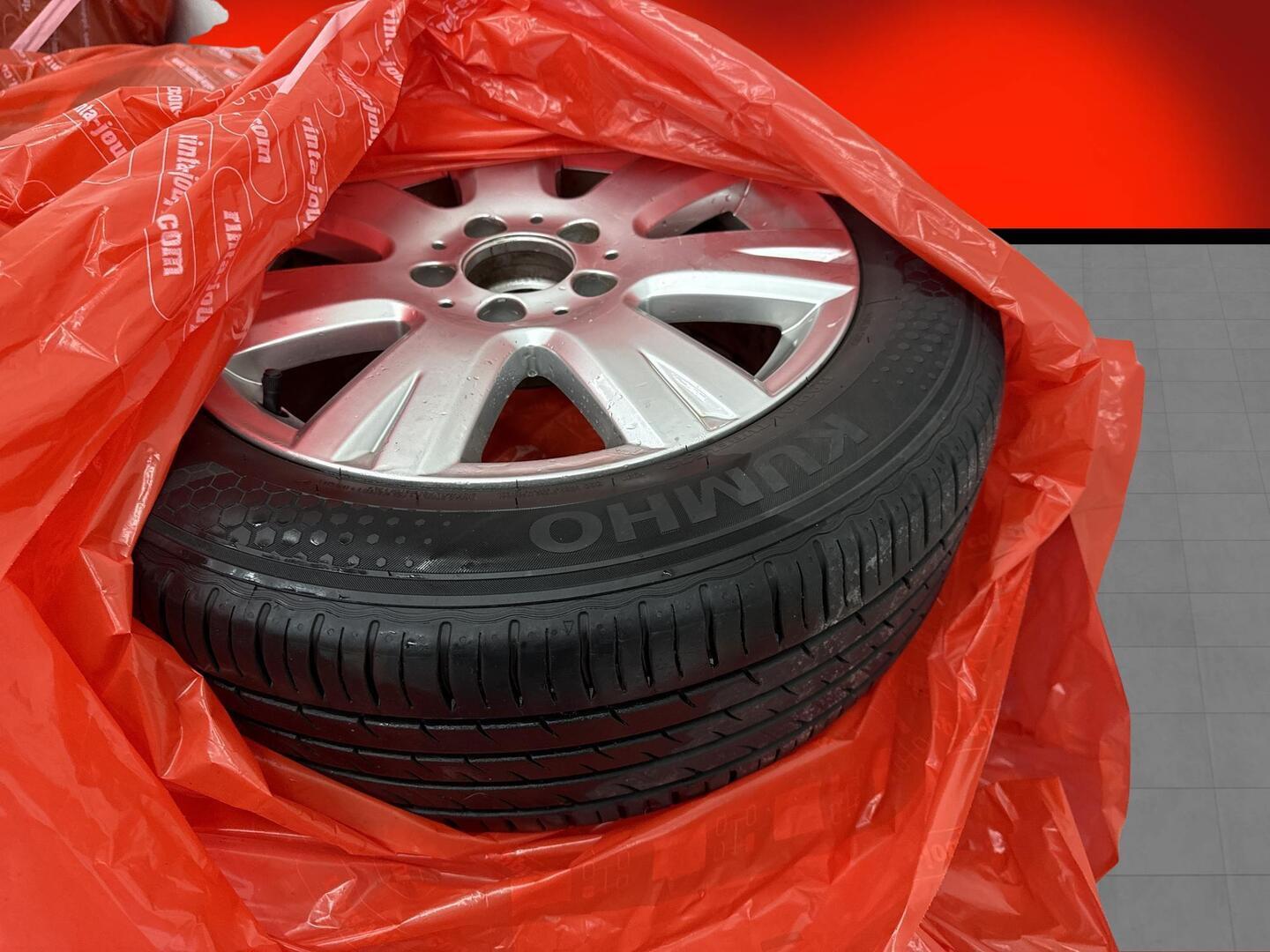 MERCEDES-BENZ C 2010