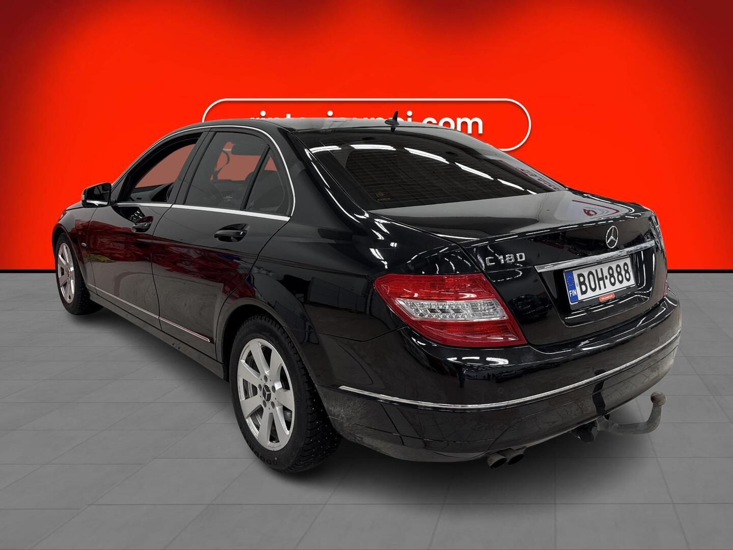 MERCEDES-BENZ C 2010