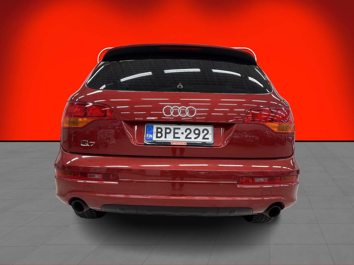 AUDI Q7 2008